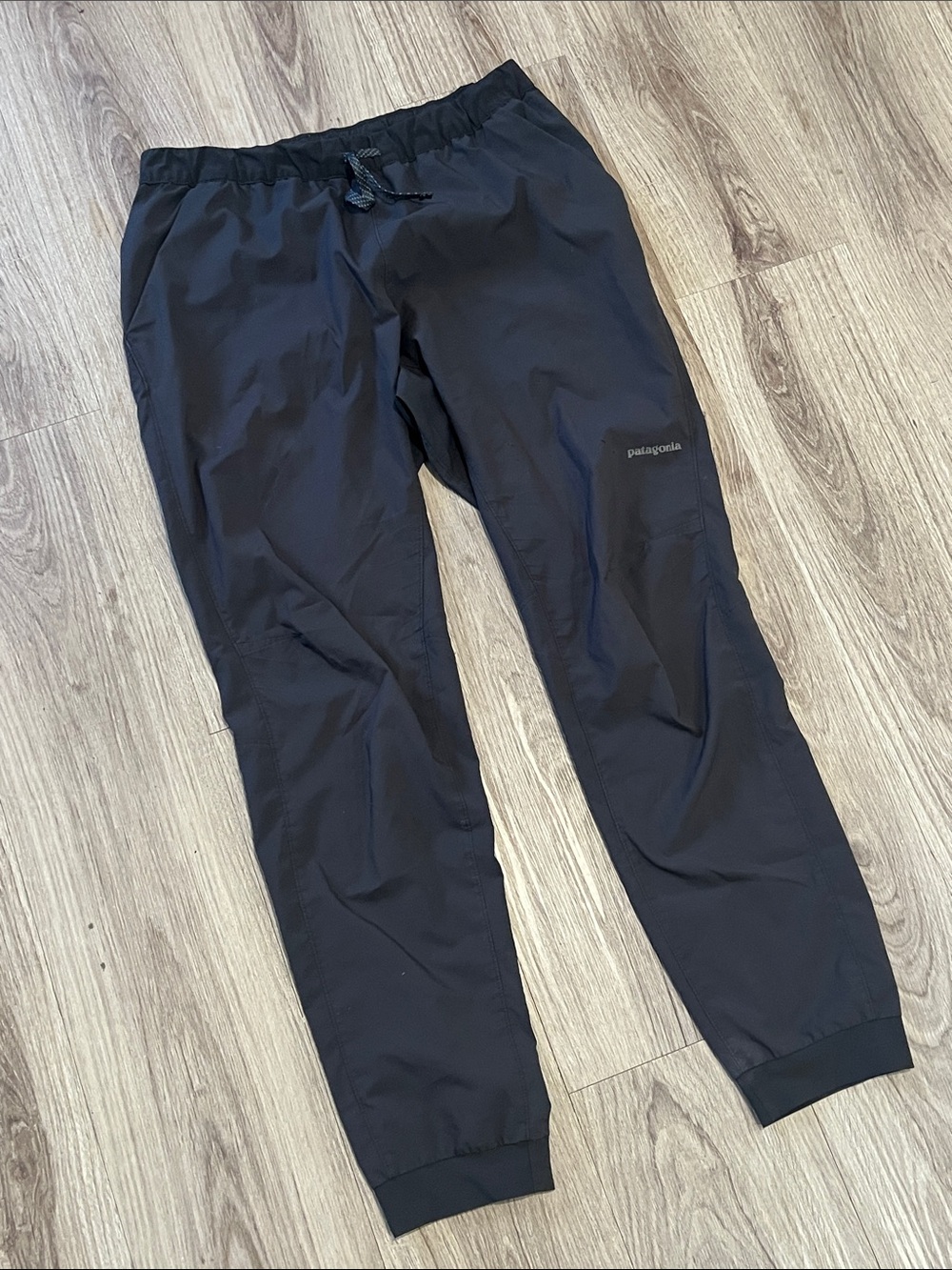 Patagonia Men's Black Jogger Pants with Elastic Waist